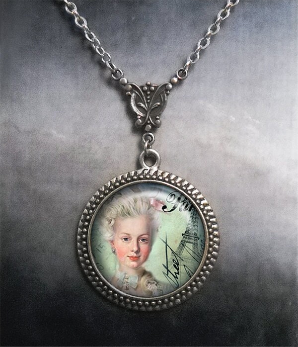 Marie Antoinette necklace, Marie Antoinette jewelry French queen necklace Queen jewelry Queen of France