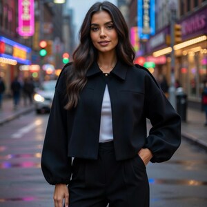 Minimalist Oversized Black Cropped Jacket with Structured Collar