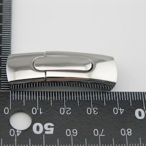 2pcs Shiny 11.3x5.7mm 316L Stainless Steel Snap/Bayonet Clasp for Licorice Leather Cord