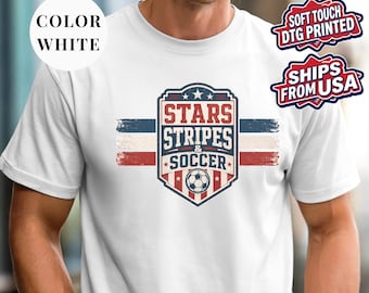 Koszulka piłkarska USA w stylu vintage, z motywem gwiazd i pasów, strój na Mistrzostwa Świata 2026, patriotyczna koszulka piłkarska z motywem amerykańskim, prezent dla kibica reprezentacji USA