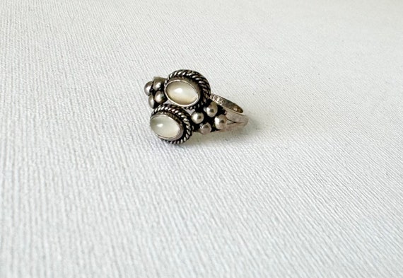 Vintage Moonstone Ring- Boho 1990's Sterling Silver Stone Ring - Size 8 1/2