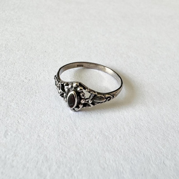 Vintage Sterling Silver Boho Marquise Onyx Stone Stacking Ring - Size 6 1/4