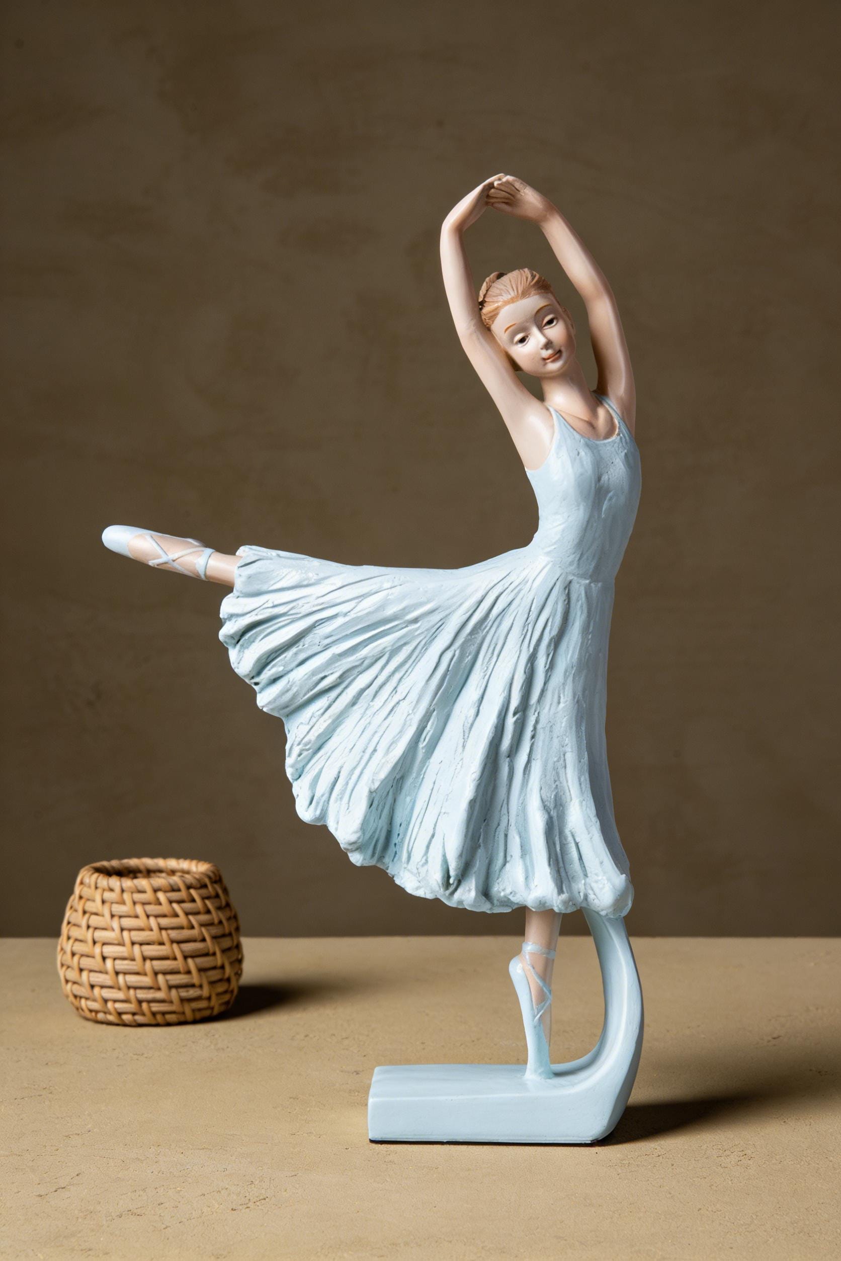 Ceramic ballerina - Etsy 日本