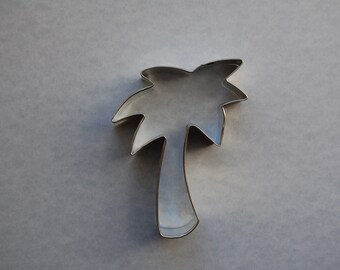 Buy Palm Tree Cookie Cutter 5 Inch - Made In The USA - Foose Cookie Cutters Tin Plated Steel Palm Tree Cookie Mold