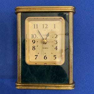 Vintage LINDEN Quartz Mantle Desk Alarm Clock Brass Columns  Works Keeps Time