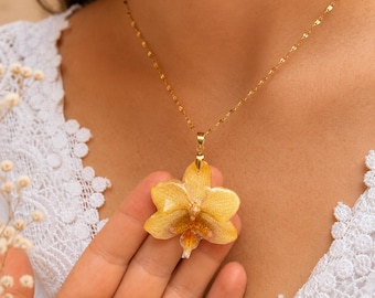 Elegant Real Mini Yellow Orchid Flower Pendent Necklace , Natural Preserved Flowers Jewellery , Wedding Necklace , Unique Gift For Her