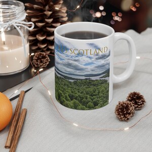 Taza panorámica de las islas del lago Lomond / Regalo de las Tierras Altas escocesas / Aventuras legendarias de Escocia, 325 ml imagen 5