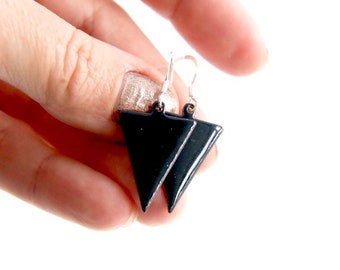 Black Arrowhead Earrings Triangles