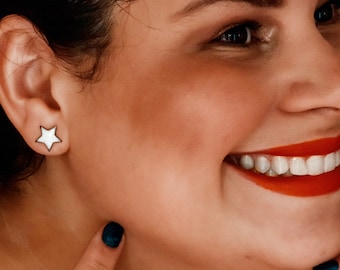 Star Studs White lobe earrings