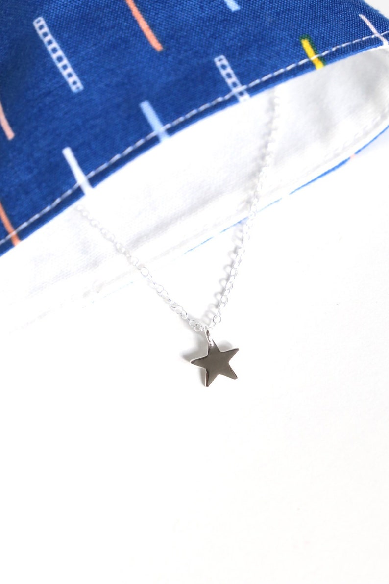 Silver star Necklace, 925 sterling silver small solid star necklace image 6