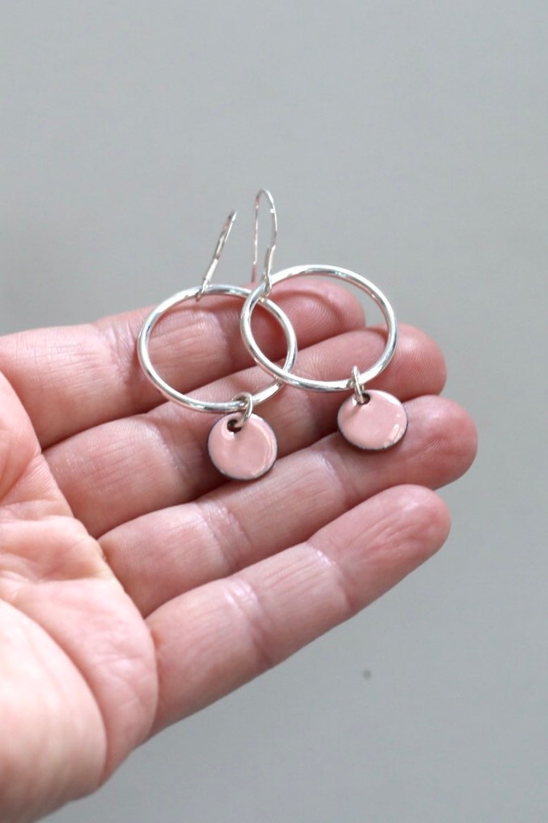 Big hoop earrings with enamel discs image 4