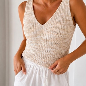 Summer Top Knitting Pattern Easy V Neck Tank PDF Seamless Ribbed Cotton Camisole Lightweight Knit Tee Beginner Friendly Slow Fashion