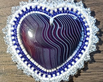 Beaded Pendant Medallion purple Agate heart