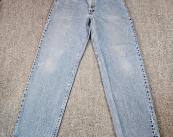 Vintage Levis 550 Relaxed Fit Jeans Mens 38x32 Light Wash Made in USA 90s Denim