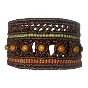 Pulsera artesanal de macramé