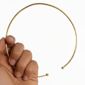 Gold Choker Necklace Minimalist Brass Choker Adjustable Handmade 2mm | Collar Gargantilla Dorada Latón Minimalista Ajustable Mujer