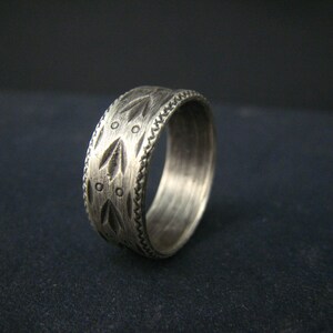 oxidized fine silver ring,size 8 image 3