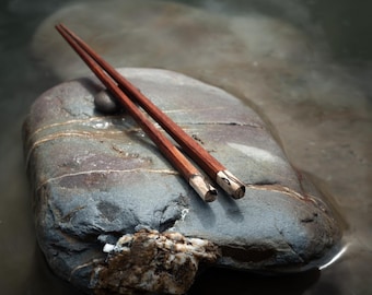 Baguettes faites main en bois flotté de Cornouailles - Acajou de récupération, vaisselle écologique de Cornouailles
