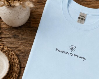 Slow Living Shirt Damen, Positive Vibes T-Shirt, Kleine Dinge Statement, Aesthetic Geschenk für Frauen, Lebensfreude, Minimalistischer Style