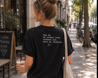 Damen T-Shirt mit Spruch, Schwarzes Shirt Damen, Statement Shirt, Gute Laune Geschenk, Geschenk für Freundin, Positive Vibes Shirt