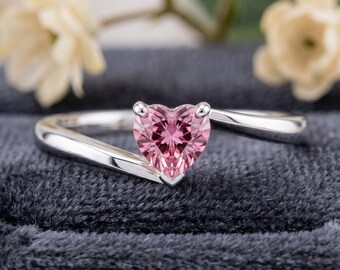 Herzförmiger rosa Diamantversprechensring, 14k Weißgold-Bypass-Ring, minimalistischer rosa Herz Solitär, Jahrestagsgeschenk, romantischer Schmuck für Sie