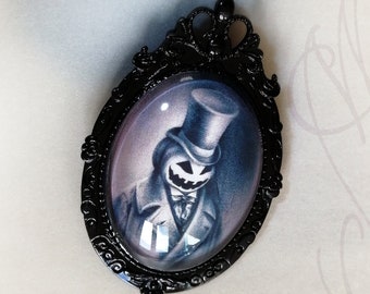 Drawing of martinefa "Halloween" mounted in brooch, Victorian style