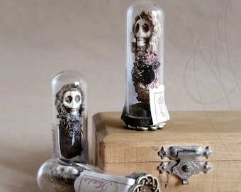 Mummy Reliquary « Momie Antidote » – Esoteric and Miniature Art Object | Unique Reliquary for Curious Collectors