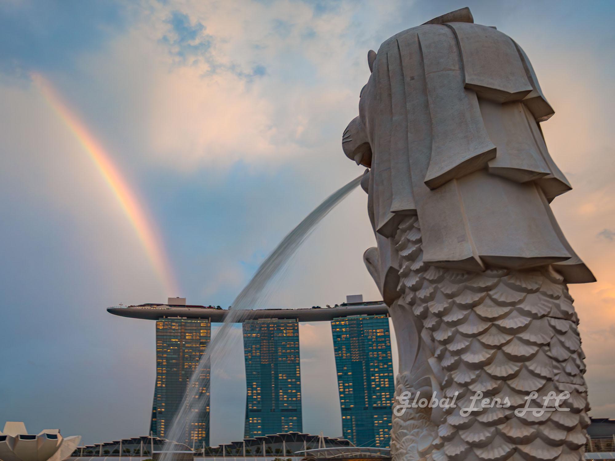 Merlion fountain - Etsy 日本