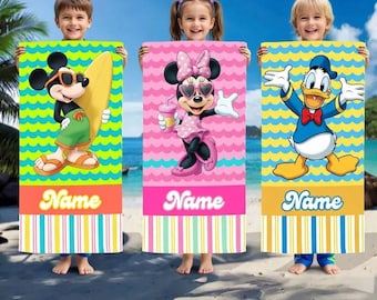 Telo mare Disney personalizzato, telo piscina personalizzato con Topolino e Minnie, regalo estivo per tutta la famiglia.