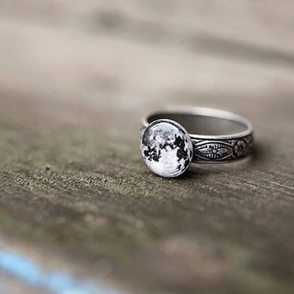 Space jewelry - Moon ring - Moon jewlery - Moon stone - Galaxy jewelry - Solar system - I love you to the moon and back / R00