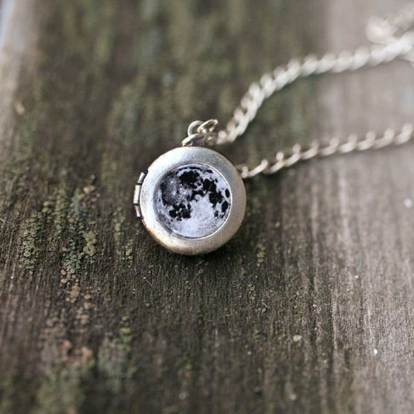 Full Moon necklace - Moon locket - initial jewelry - Personalized jewelry - I love you to the moon and back solar system /L00