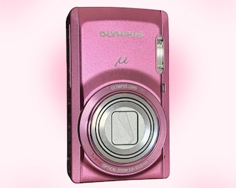 ¡Cámara digital Olympus U7050 rosa en su caja!