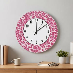 Hot Pink Cheetah Leopard Print Wall Clock,Personalized Wall Decoration Clock,Silent Non-Ticking Wooden Clock,Kitchen Living Room Decor Gift