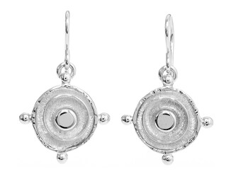 Boucles d’oreilles en médaillon en argent sterling, boucles d’oreilles pendantes de style nautique, boucles d’oreilles 925 Silver Coin Drop, boucles d’oreilles en argent, rustique