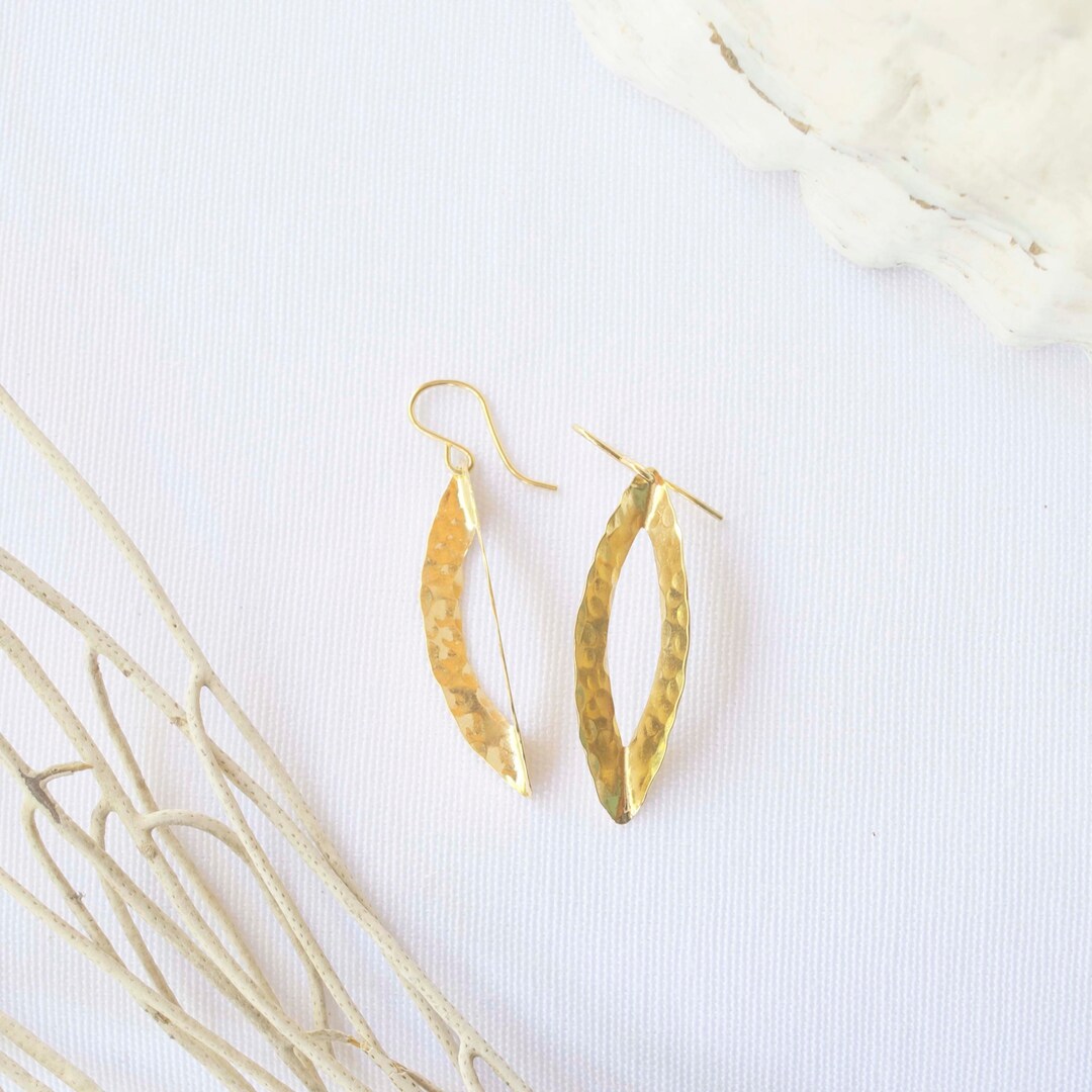 585 Roségold Blatt Ohrringe - Elegantes Design Für Frauen