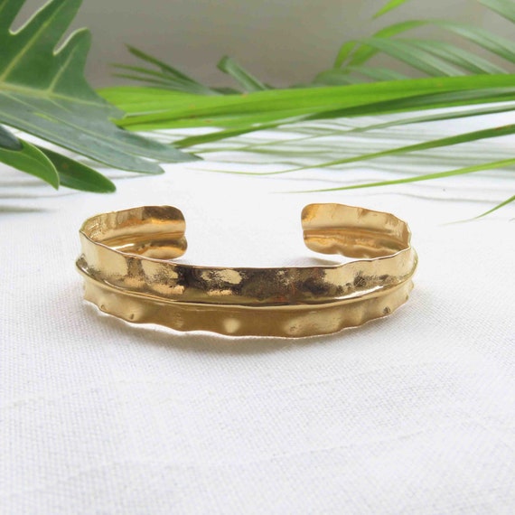 Gold 2024 arm cuff