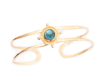Gold Turquoise Medallion Cuff Bracelet, Turquoise Cabochon Gemstone Cuff, 18k gold plated Turquoise Blue Cuff, 3 microns, Arm Cuff, Bicep