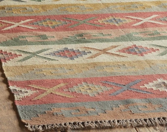 Handgewebter Kelim-Teppich aus Wolle und Jute, mehrfarbiger Dhurrie-Teppich, traditionelle indische Flachgewebe-Wohndekoration