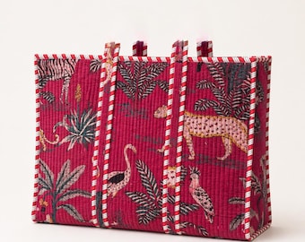 Bolso tote de algodón y terciopelo acolchado hecho a mano, bolso de mano con estampado de jungla rosa, bolso tote con estampado de pájaros y animales, bolso de hombro estilo boho, bolso ecológico para el día a día.