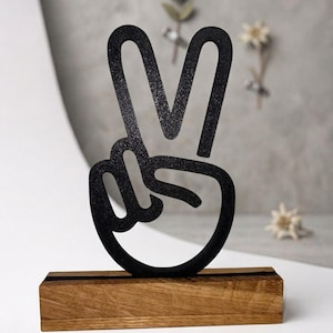 Peace-Zeichen auf Holzsockel Modern Deko
