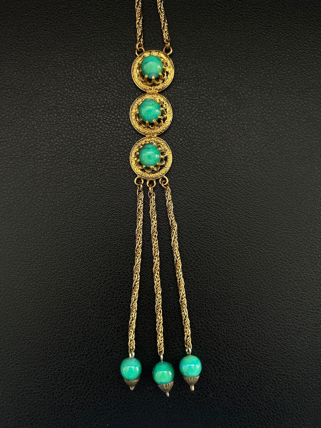 Collier Sautoir Vintage - Chaine Dorée Avec Perles Fantaisie Vertes - 20g - Occasion