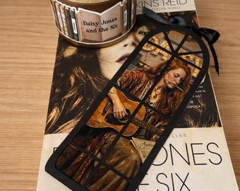 Scented Daisy Jones Bookmark & Candle | Book Lover Gift | Literary Inspired | BookTok Gift | Reader Gift | Cozy Gift Set