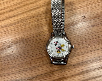Minnie Mouse watch, Disney, silver tone stretch band, non working