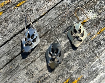 Bear claw earring and pendant set, bear claw silhouette