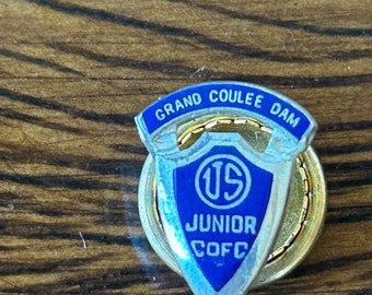 Jaycees pin Grand Coulee Dam? C of C, COFC, Chamber of Commerce badge