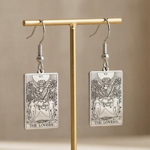 Pendientes colgantes de cartas del tarot, pendientes colgantes de sol y luna, joyería bohemia celestial, pendientes de tarot, carta del tarot del sol de los enamorados, regalo encantador para ella.