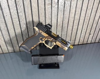 Soporte universal para exhibición de pistolas – Fabricado en EE. UU. - Iowa