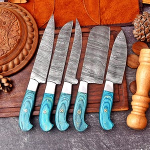 Juego de 5 cuchillos de chef de acero de Damasco forjados a mano, cuchillos de cocina personalizados, regalo para él.