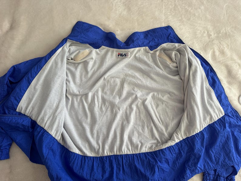 Vintage 90s FILA Women’s Windbreaker Jacket Blue USA 10 Retro Track Jacket image 8