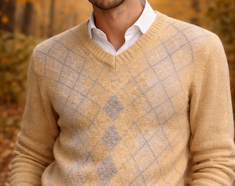 Vintage Pringle Scotland Wool Sweater – Yellow Argyle V-Neck, Made in Scotland